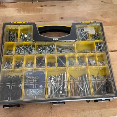Stanley & Zag Plastic Storage Bins (G-MG)