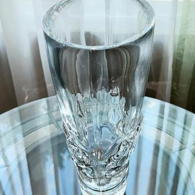 76 TALL GLASS VASE FOR LONG STEM ROSES 12"
