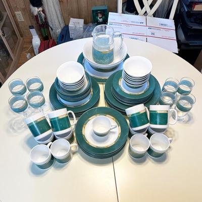 86 ARCOPAL DINNERWARE 85pcs CORTINA PATTERN PLATES BOWLS MUGS FRANCE
