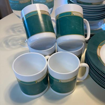 86 ARCOPAL DINNERWARE 85pcs CORTINA PATTERN PLATES BOWLS MUGS FRANCE