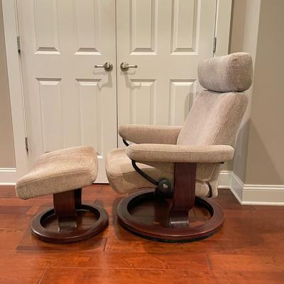 Upholstered Stressless Armchair & Ottoman (GB1-SS)