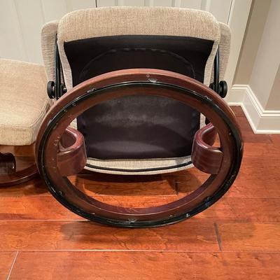 Upholstered Stressless Armchair & Ottoman (GB1-SS)