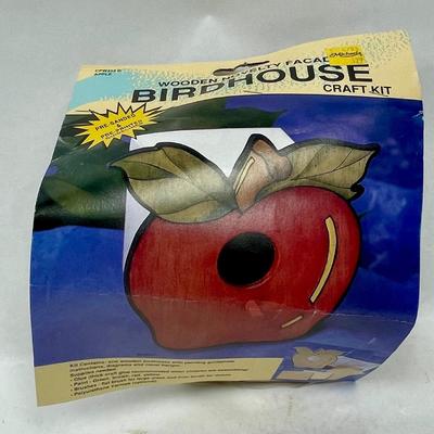 Build Your Own BirdHouse Kit Apple Shaped