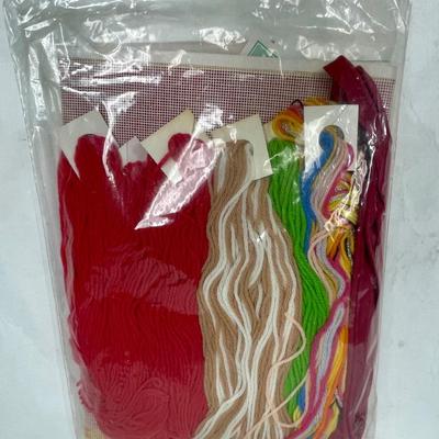 Vintage Needle Treasures Needlepoint Christmas Sugarplum Stocking Kit