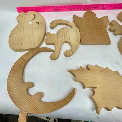 Halloween Wood Shapes for Painting Decorating Craft Projects