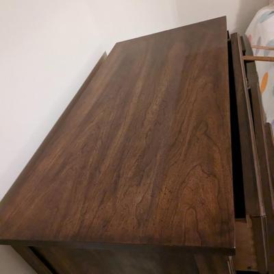 Dixie Furniture Dresser