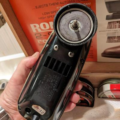 Vintage Ronson 2-Speed Shoe Shine