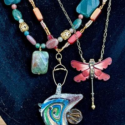 90 COSTUME JEWELRY FISH DRAGONFLY POLISHED STONE