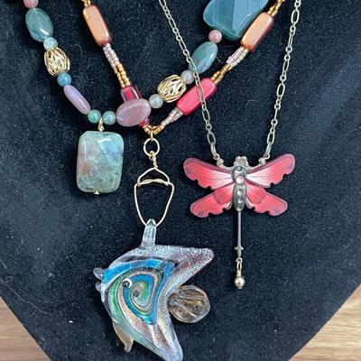 90 COSTUME JEWELRY FISH DRAGONFLY POLISHED STONE