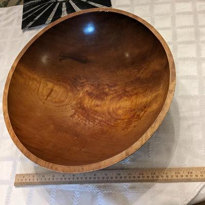 Hand Turned 11" Wood Maple Bowl Made In Canada Signed MNM