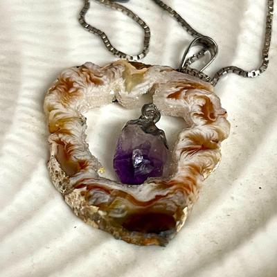 96 GEODE AMEYTHIST PENDANT ON STERLING CHAIN