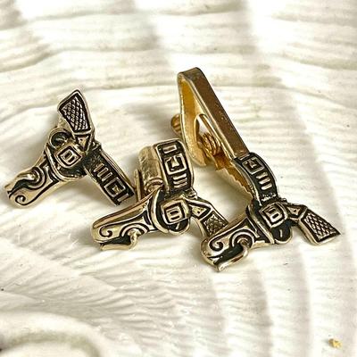 97 VINTAGE EMMONS SET OF COWBOY GUN & HOLSTER CUFF LINKS & TIE BAR NOVELTY