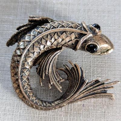 Sterling silver koi fish pin with onyx eyes