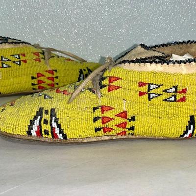 Vintage Native American Beaded Leather Moccasins
