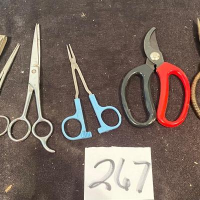 Scissor Lot