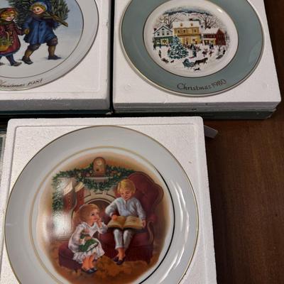 Avon Collectible Holiday Plates- 1980, 1981, 1982, 1983, and 1984