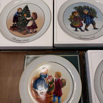 Avon Collectible Holiday Plates- 1980, 1981, 1982, 1983, and 1984