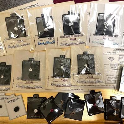 102 GROUP LOT LOOSE CZ & SYNTHETIC GEMSTONES LINDENWOLD FINE JEWELERS DOAs