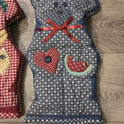 (2) Bear Oven Mitts