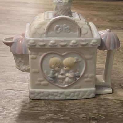 Precious Moments Coffee Pot, Mugs and Napkin Holders