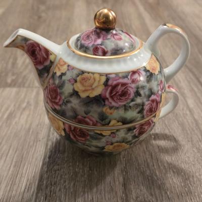Individual Teapot and Cup
