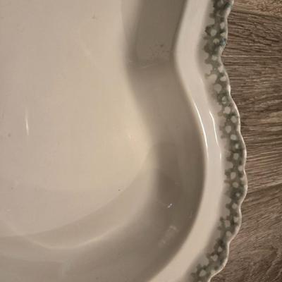 House of Lloyd Ceramic Heart Pie Plate