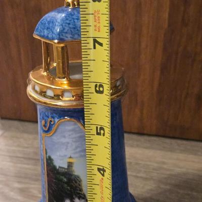 Thomas Kinkade Lighthouse Light