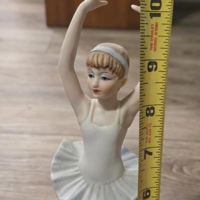 Ballet Dancer Music Box