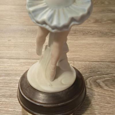 Ballet Dancer Music Box