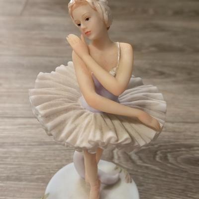 Ballet Dancer Music Box