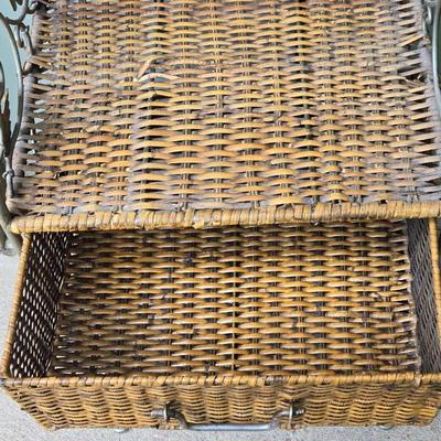 Small Wicker 3 Drawer Chest
