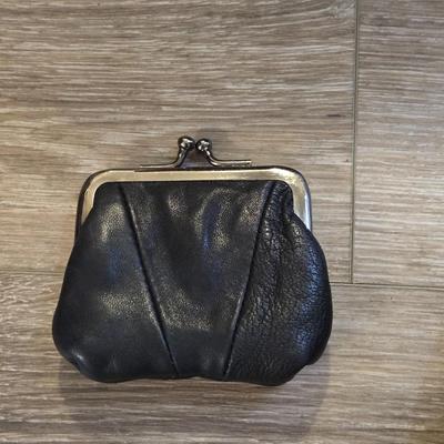 (2) Purses and Wallet lot