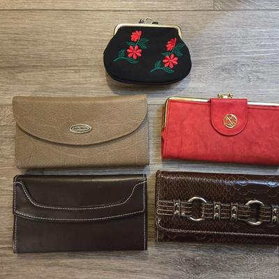 Wallet Lot
