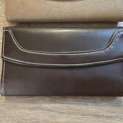 Wallet Lot
