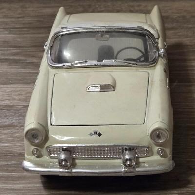 1955 Ford Thunderbird