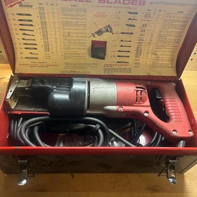 Milwaukee Sawzall (G-MG)