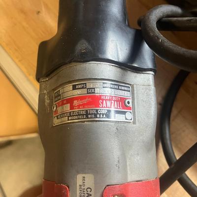 Milwaukee Sawzall (G-MG)