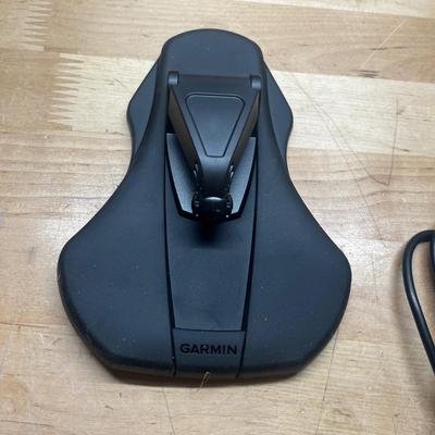 Garmin Nuvi 50LM, Battery Charger & More (G-MG)