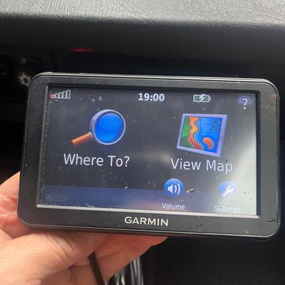 Garmin Nuvi 50LM, Battery Charger & More (G-MG)
