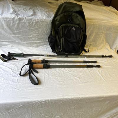 Field & Stream and Mountainsmith Trekking Poles w/ EMS Boulderado Backpack (G-MG)