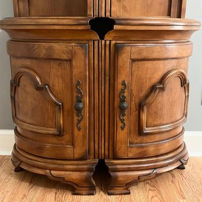 AICO ~ MICHAEL AMINI ~ Solid Wood Cabinet/Pair (2) Corner Shelves