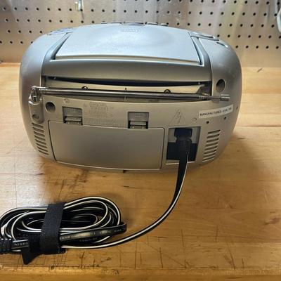 Anker Bluetooth Speaker, Aiwa Portable Radio, Phillips Clock Radio & CDs (G-MG)