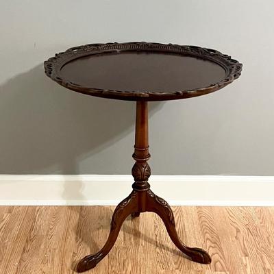 Vtg. Mahogany Pie Crust Accent Table With Clawfoot