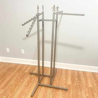 Metal Clothes Hanging Rack With Fleur De Lis Toppers