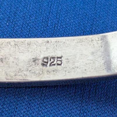 Sterling silver floral etched hinged square bracelet w/safety chain