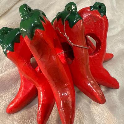 Lot of 8 Jalapeño pepper holders new