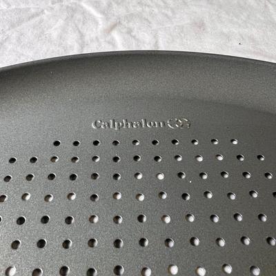 Variety of Kitchen Accessories: Pampered Chef, Nordic Ware, & Much More! (G-DZ)