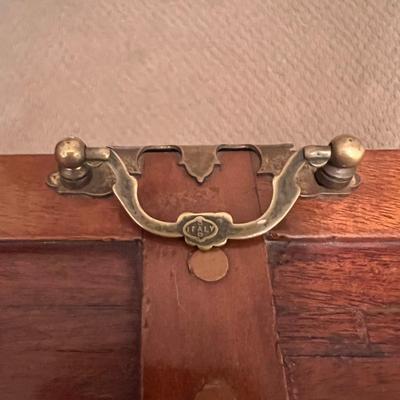 Walnut Chest with Brass Features (GB2-DZ)