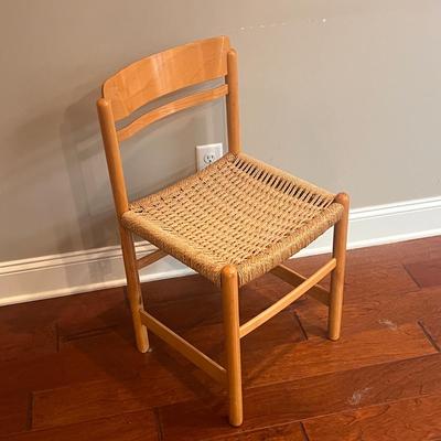 Danish Style Wooden Chair w/ Woven Seat (GB2-DZ)