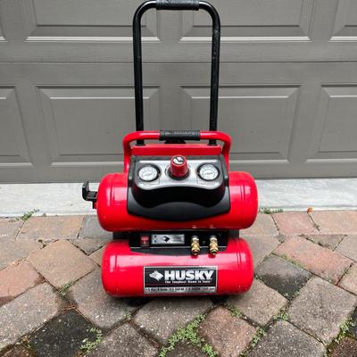 Husky Four Gallon Compressor (G-MG)